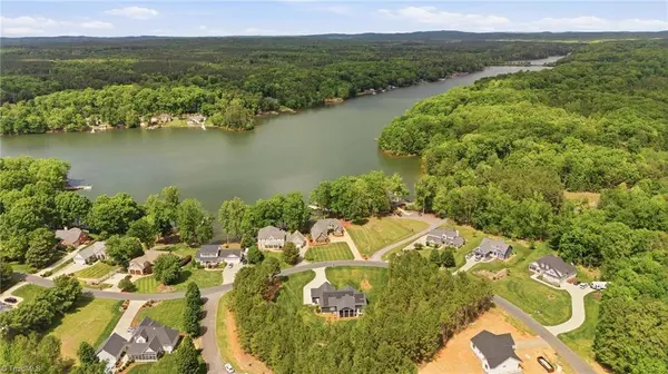 314 Potters Landing, Denton, NC 27239