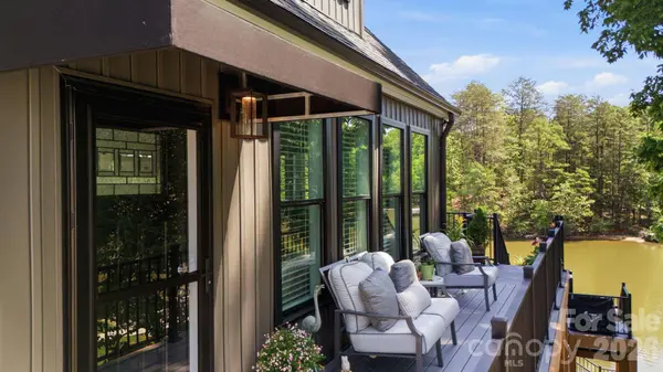 819 Hickory Point DR, Lexington, NC 27292