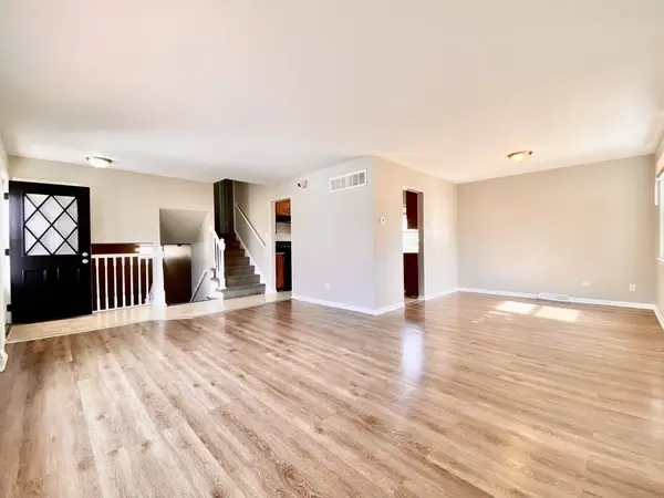 22621 Mission Drive, Richton Park, IL 60471