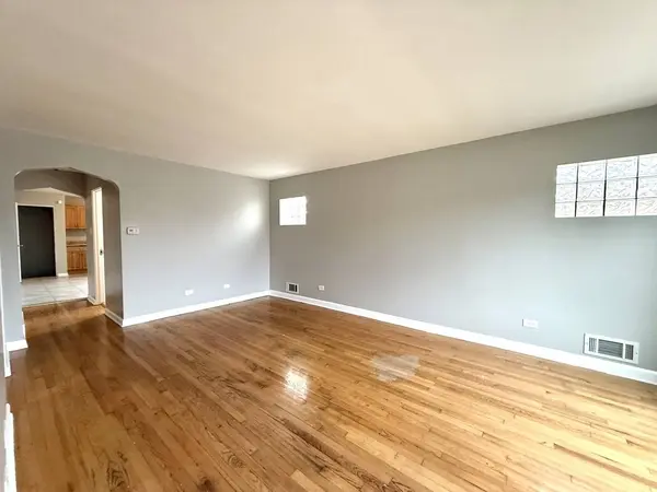 15543 Maryland Avenue, Dolton, IL 60419