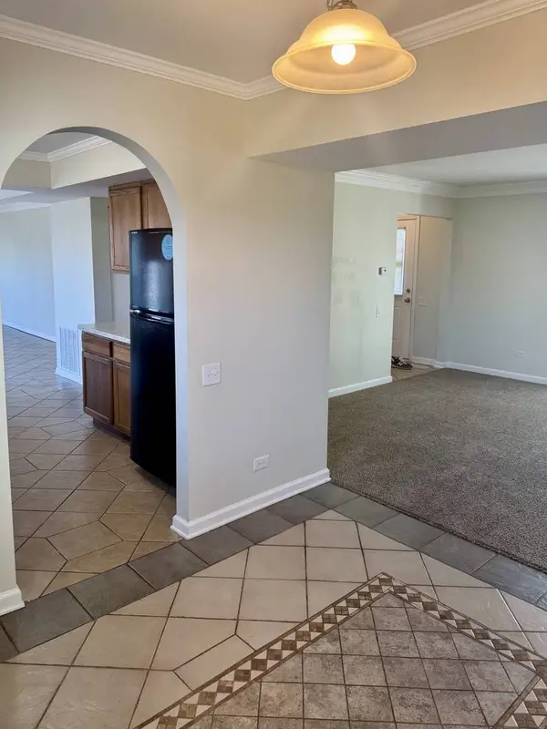 960 Annandale Drive, Elgin, IL 60123