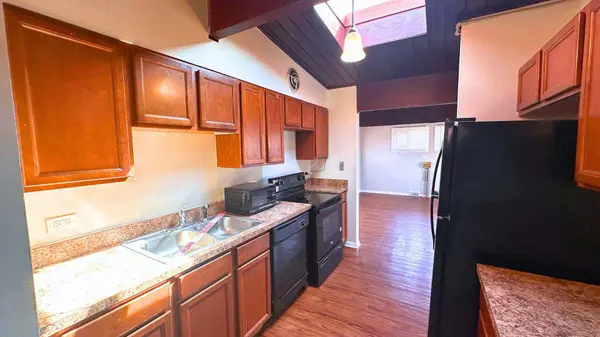 15203 Meadow Lane, Dolton, IL 60419