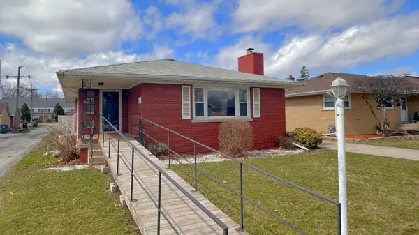 17744 Bernadine Street, Lansing, IL 60438