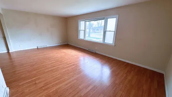 17744 Bernadine Street, Lansing, IL 60438