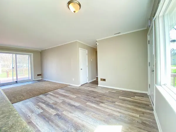 16251 Clifton Park Avenue, Markham, IL 60428