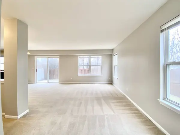 21366 Carlton Street, Crest Hill, IL 60403