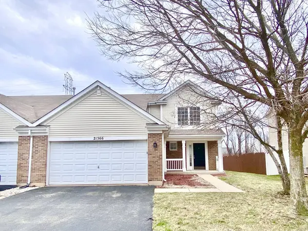 21366 Carlton Street, Crest Hill, IL 60403