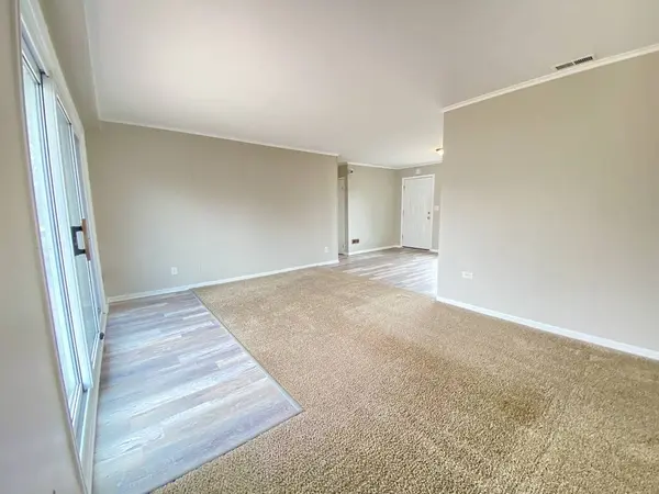 16251 Clifton Park Avenue, Markham, IL 60428