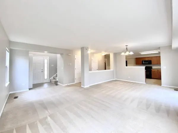 21366 Carlton Street, Crest Hill, IL 60403