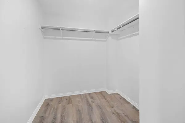 459 W 43rd Place, Chicago, IL 60609