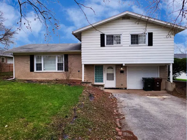 15031 Sunset Avenue, Oak Forest, IL 60452