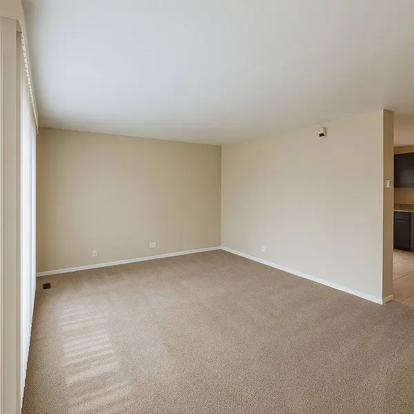 5660 Dover Road, Oak Forest, IL 60452