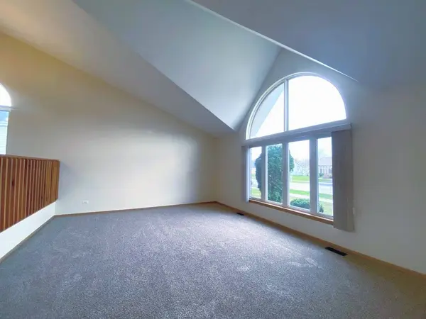 5811 Kathryn Lane, Matteson, IL 60443