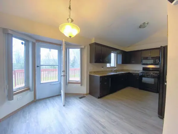 5811 Kathryn Lane, Matteson, IL 60443