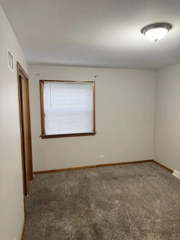 220 Westgate Avenue, Chicago Heights, IL 60411