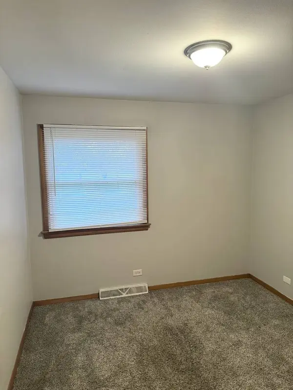 220 Westgate Avenue, Chicago Heights, IL 60411