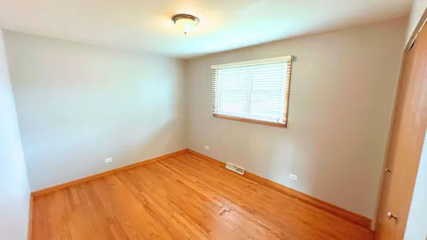 3252 191st Street, Lansing, IL 60438