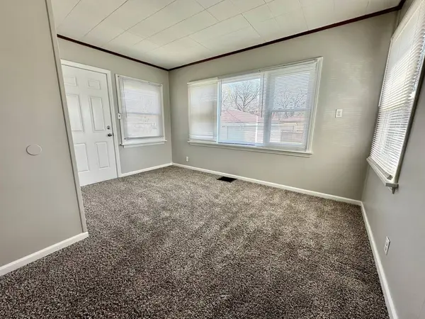 2329 S 20th Avenue, Broadview, IL 60155