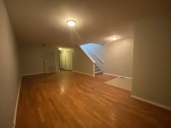 5404 S Marshfield Avenue, Chicago, IL 60609