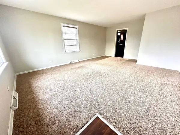 362 Heine Avenue, Elgin, IL 60123