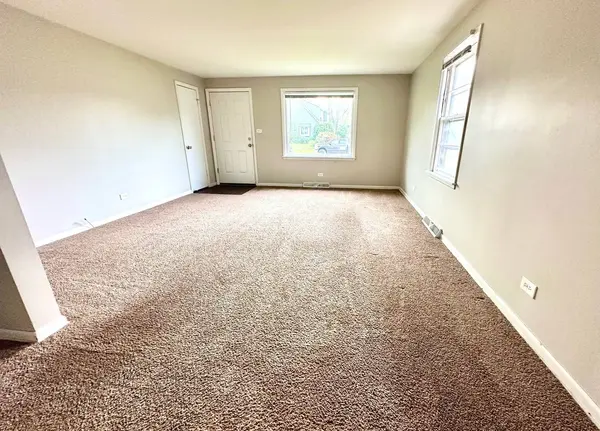 362 Heine Avenue, Elgin, IL 60123