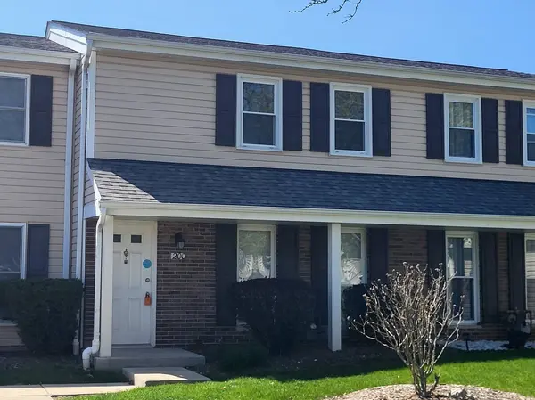 200 Rodenburg Road, Roselle, IL 60172