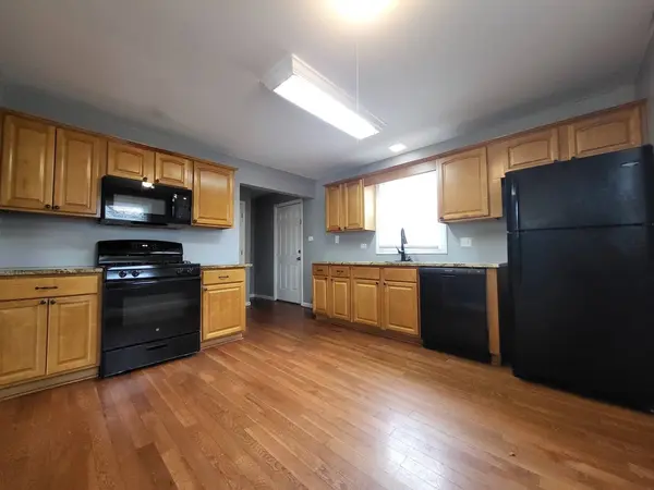 431 Whittier Lane, Mundelein, IL 60060