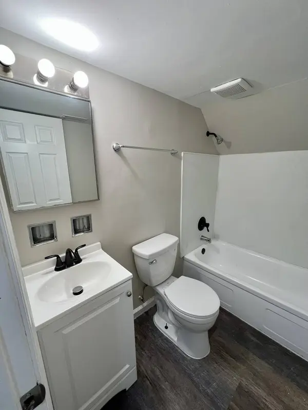 3500 Maple Lane, Hazel Crest, IL 60429