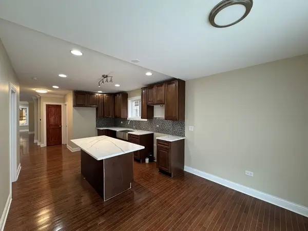 710 E 91st Place, Chicago, IL 60619