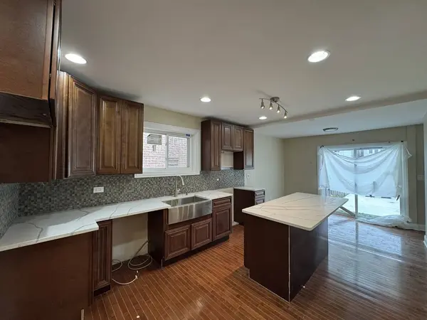 710 E 91st Place, Chicago, IL 60619