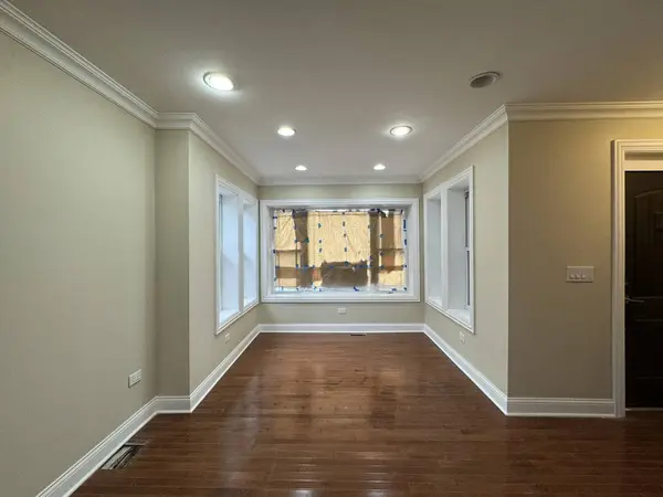 710 E 91st Place, Chicago, IL 60619