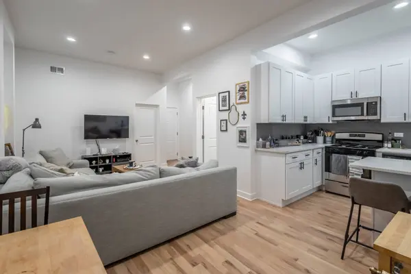 1344 W Ohio Street, Chicago, IL 60642