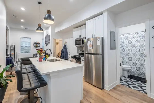 1344 W Ohio Street, Chicago, IL 60642
