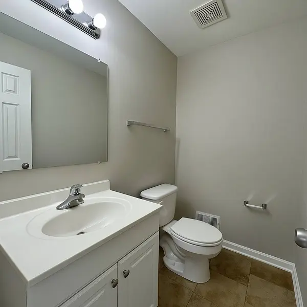 824 Dartmouth Avenue, Matteson, IL 60443