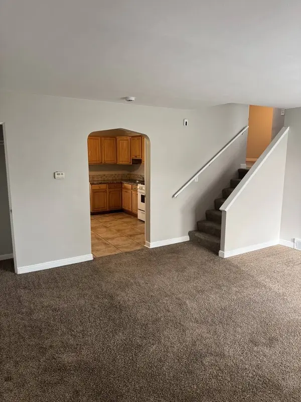 2219 S 13th Avenue, Broadview, IL 60155