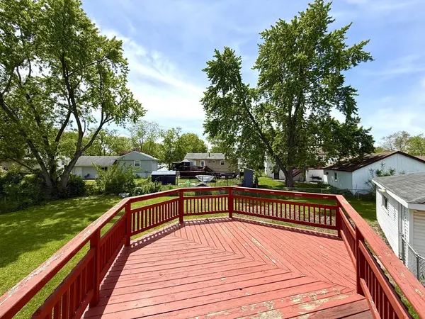 35 S Chestnut Court, Glenwood, IL 60425