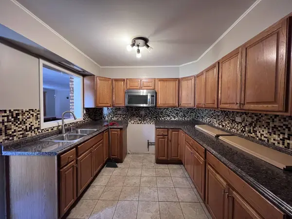 409 Winnemac Street, Park Forest, IL 60466