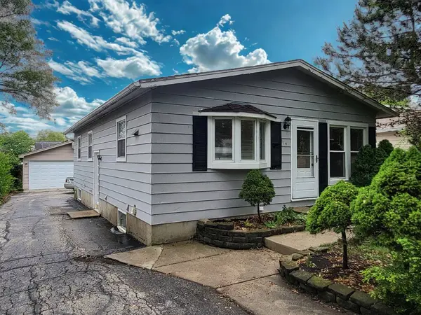 319 Hillandale Street, Round Lake, IL 60073