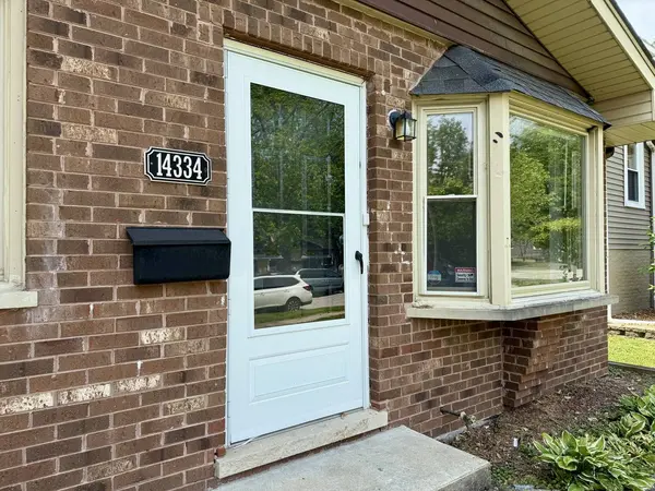 14334 Ridgeway Avenue, Midlothian, IL 60445