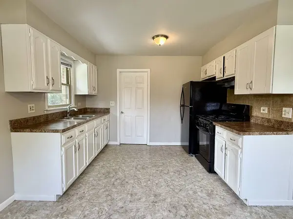 14334 Ridgeway Avenue, Midlothian, IL 60445