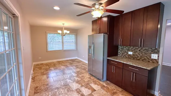5303 Arquilla Drive, Richton Park, IL 60471
