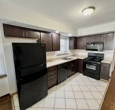 1340 WESLEY Avenue, Berwyn, IL 60402