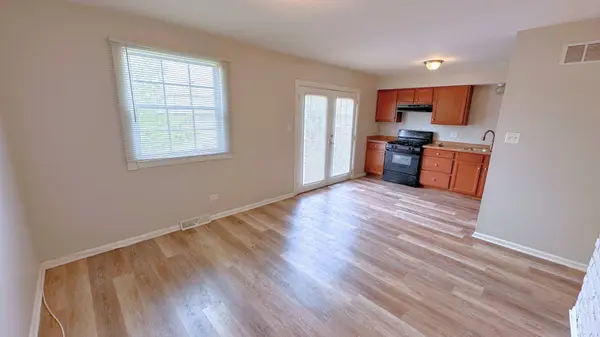 6024 BEECHWOOD Road, Matteson, IL 60443