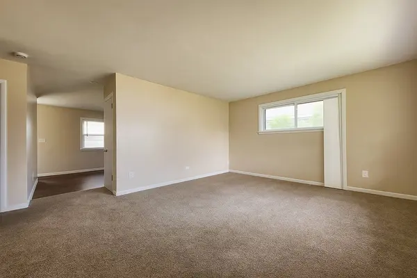 2110 Gilead Avenue, Zion, IL 60099