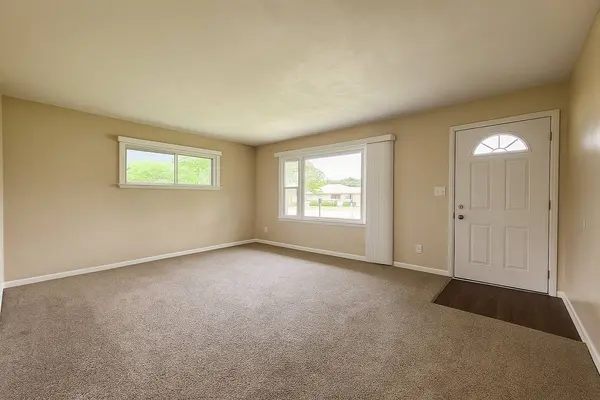 2110 Gilead Avenue, Zion, IL 60099