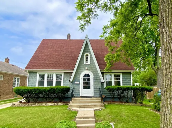 3332 Halsted Street, Steger, IL 60475