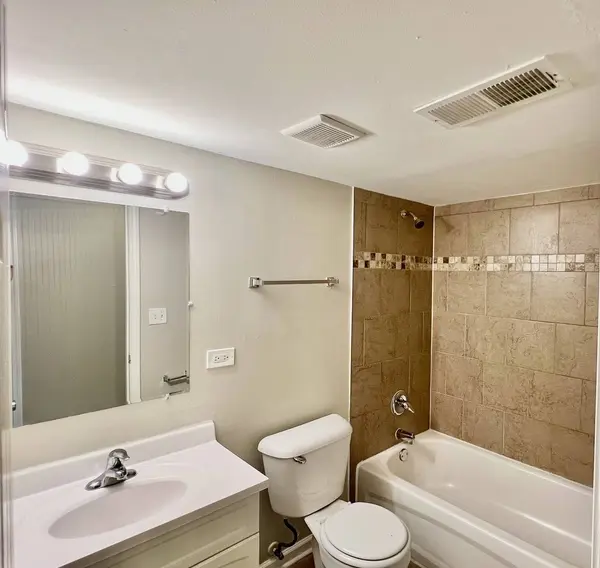 5741 Allemong Drive, Matteson, IL 60443