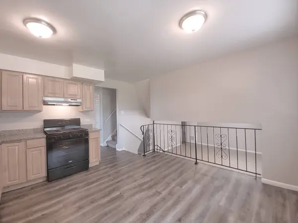 17148 Evans Drive, South Holland, IL 60473