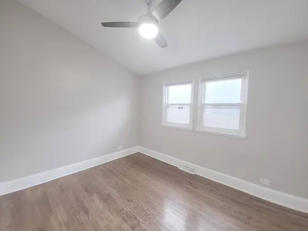 1747 E 92nd Place, Chicago, IL 60617