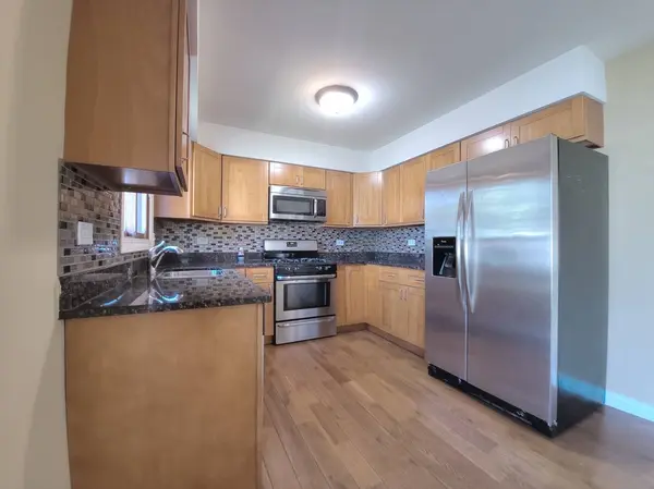 913 Dartmouth Avenue, Matteson, IL 60443